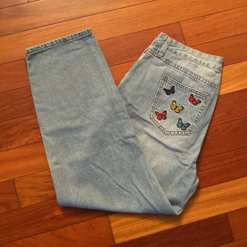 Butterfly Boyfriend jeans size 11 Strait Leg